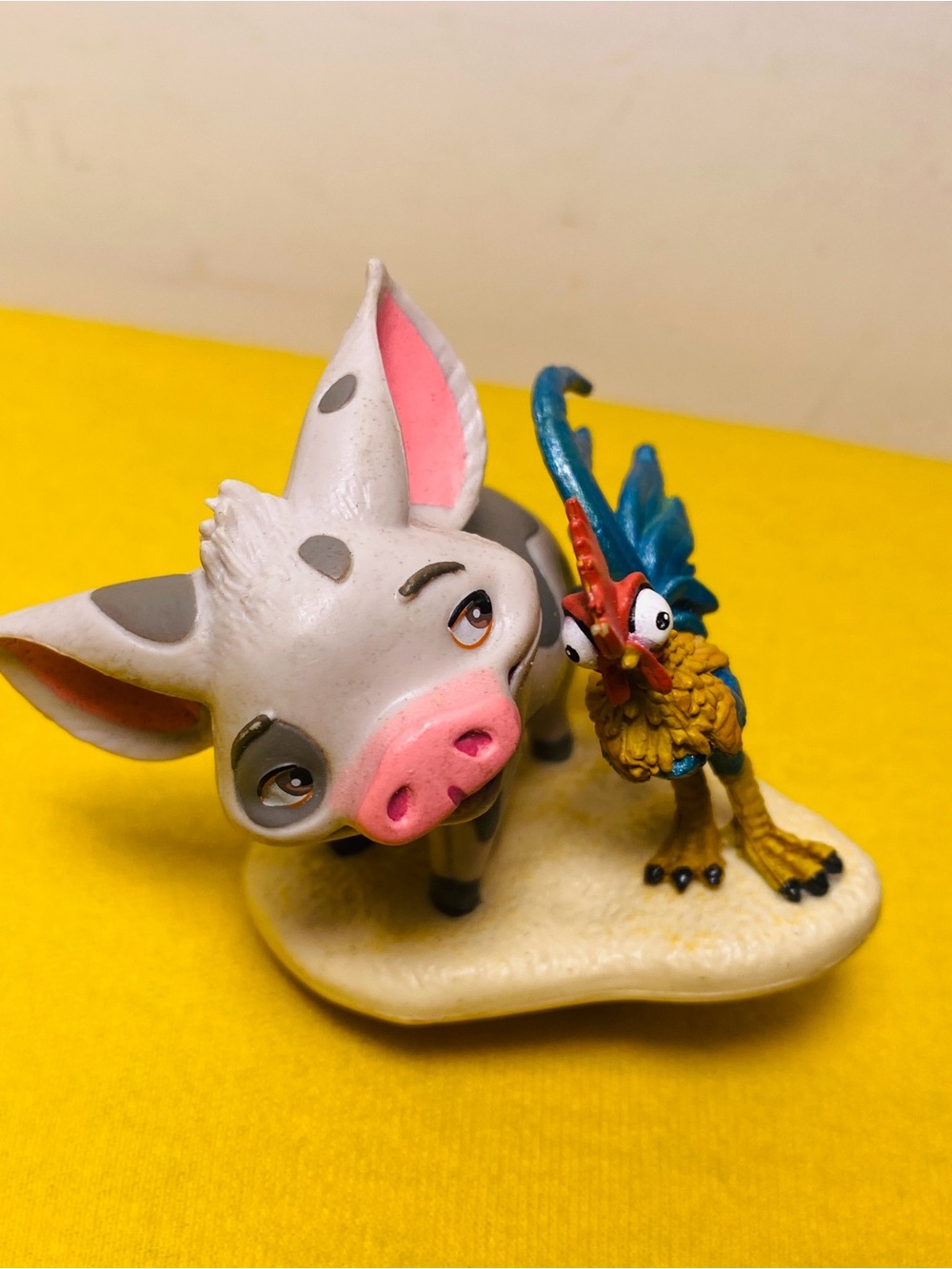 Disney Pua Pig & Keikie Rooster Figures